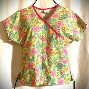 Peaches Nurse Medical Scrub Top Short Sleeve Size XS
